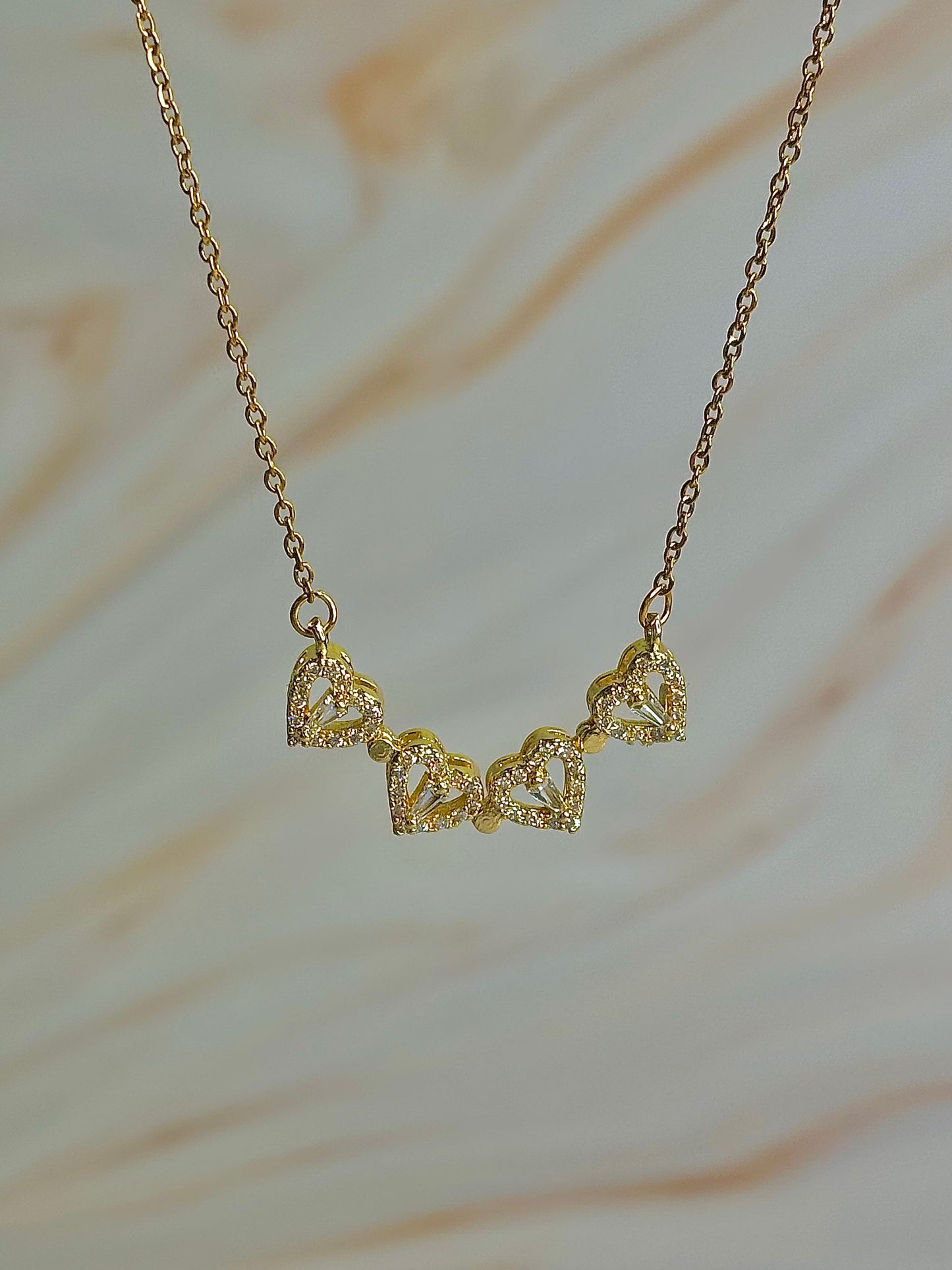 Two-way Flowers necklace - Elegant and Versatile