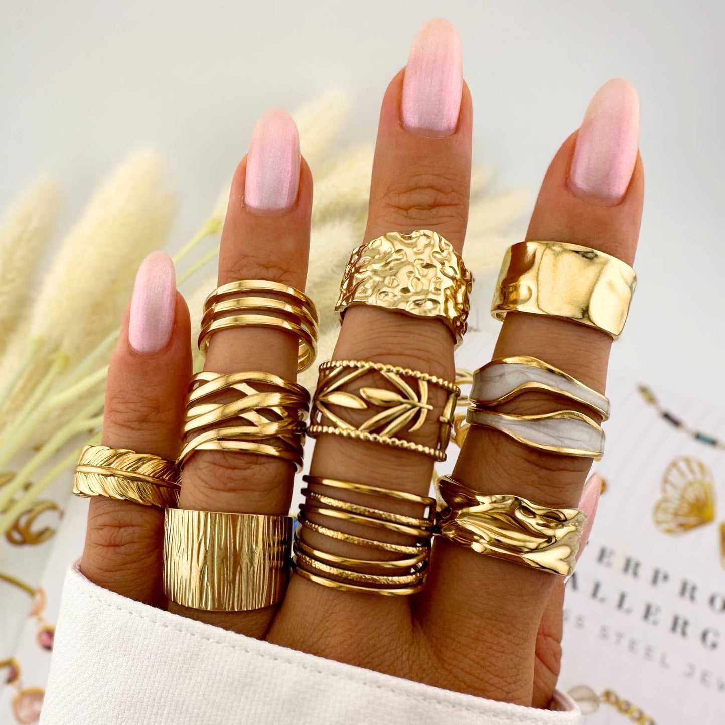 Botanic Charm Ring