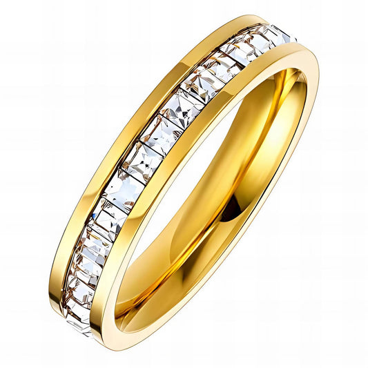 Classic Diamond-Look Band ring