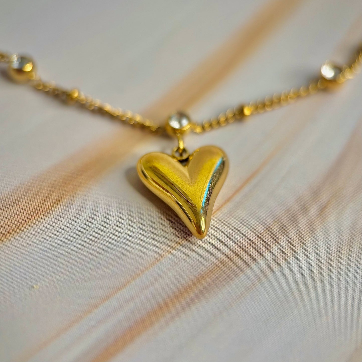 Heart Pendant Diamond Look Anklet