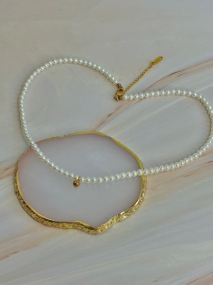 Luminous Pearl Ball Necklace - Timeless Elegance