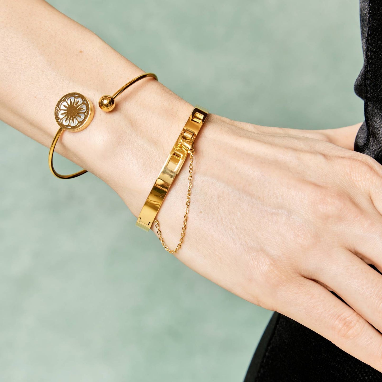 Solid Bangle - Fashionable and Versatile Accessory